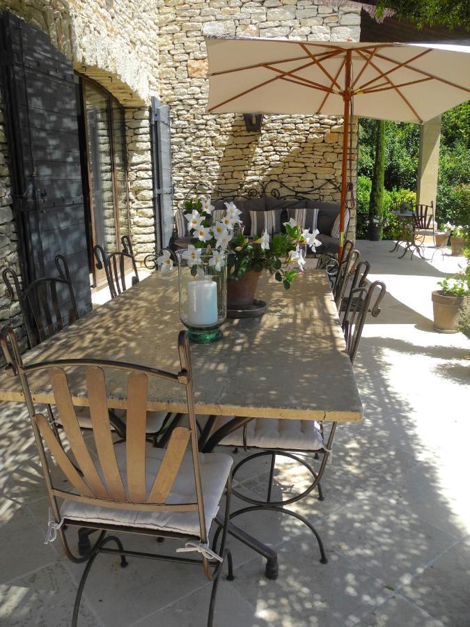 Oustau De Piera Bed & Breakfast Горд Екстериор снимка